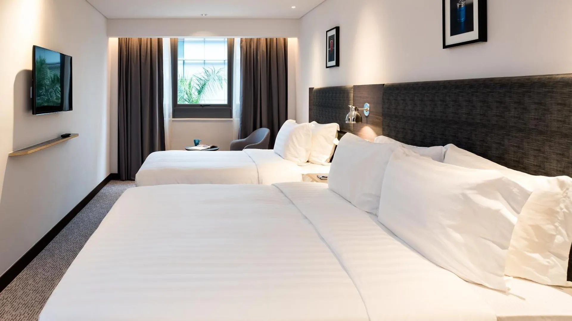 ****  Camlux Hotel Hong Kong China